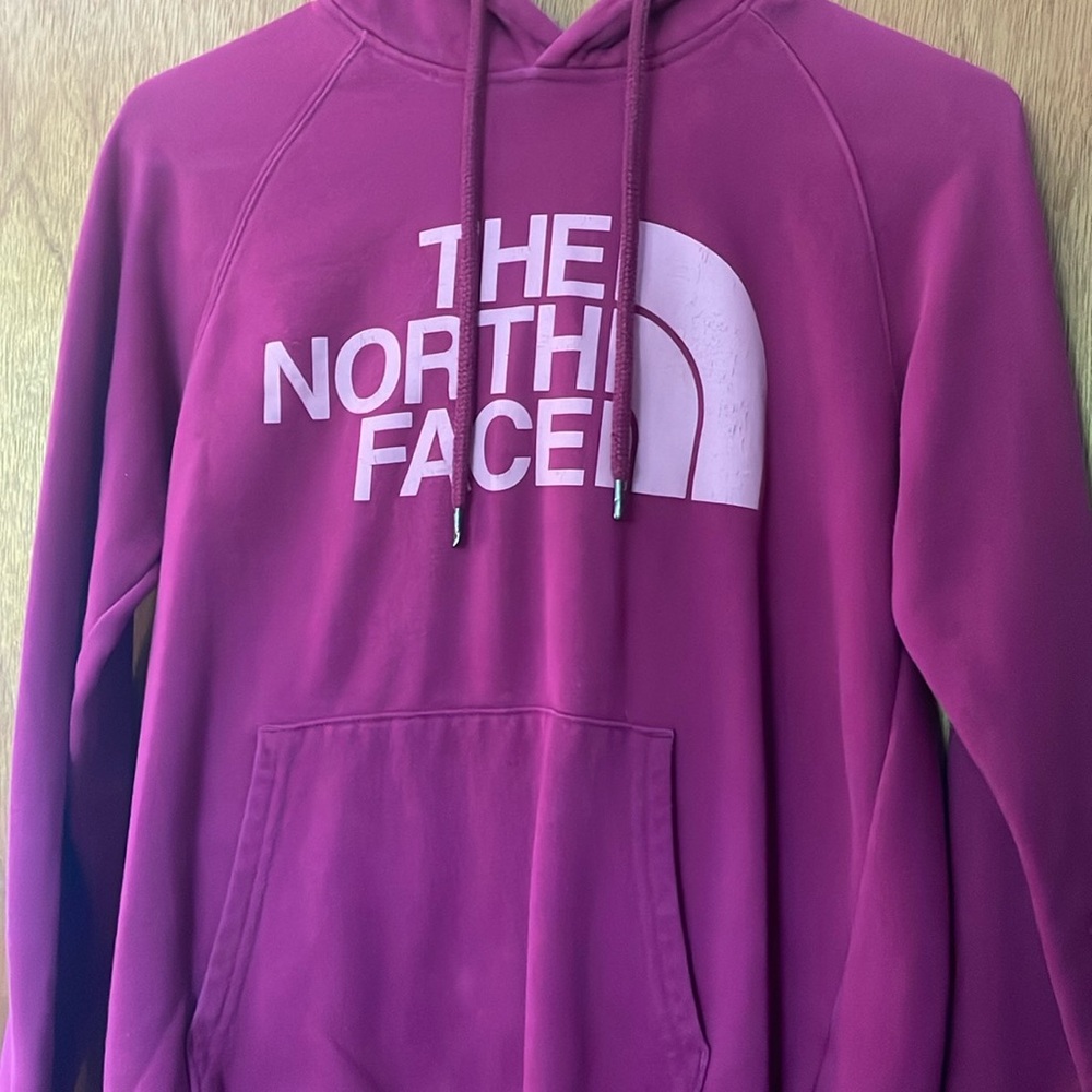 magenta north face hoodie